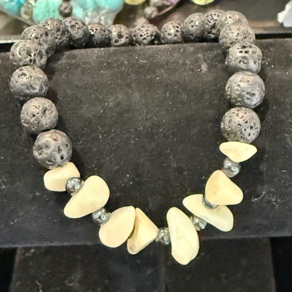 HANDMADE - Lave Stone, Shell and Hematite Stretch Bracelet.